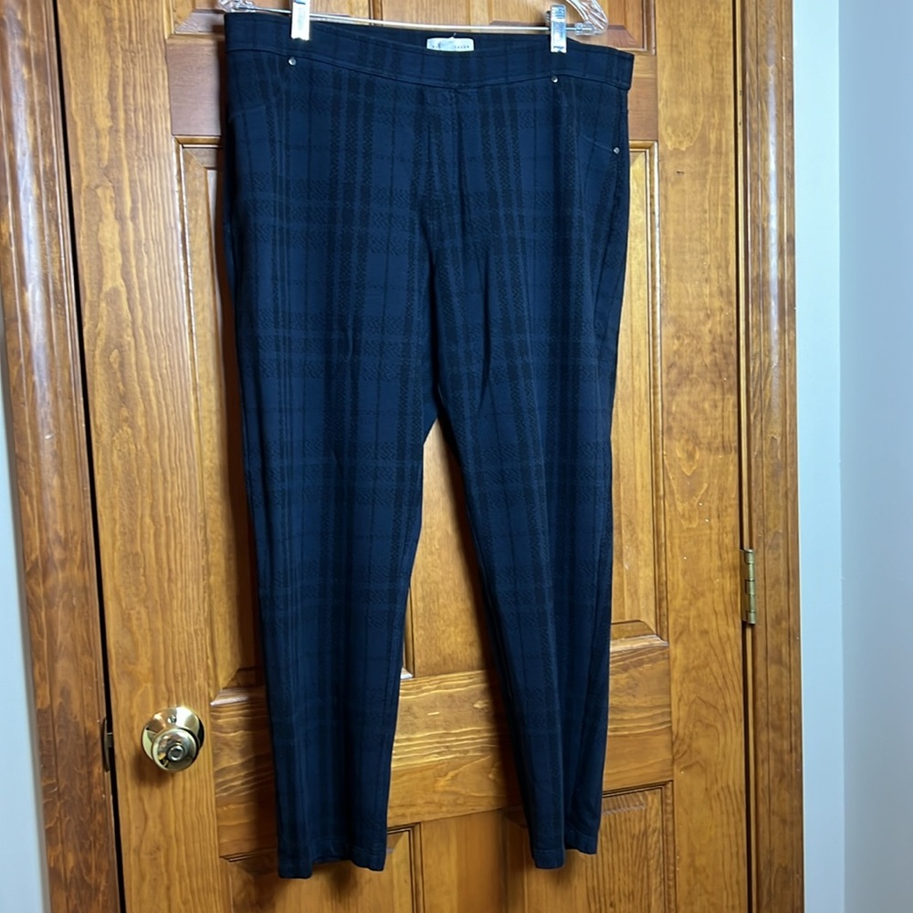 Women's Susan Graver Large Petite Blue and Black Plaid Super Soft Pants
